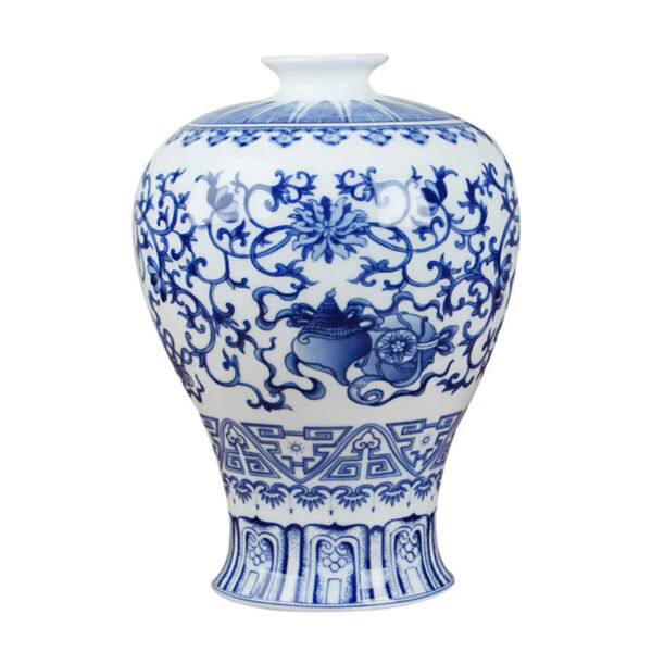 Classic Antique Chinese Blue and White Ceramic Vase - Image 8