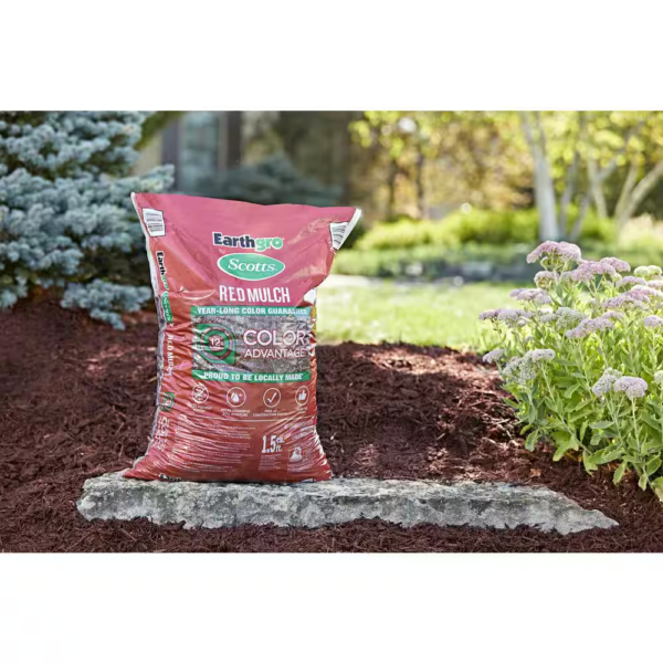 1.5 Cu. Ft. Red Wood Shredded Bagged Mulch - Image 6