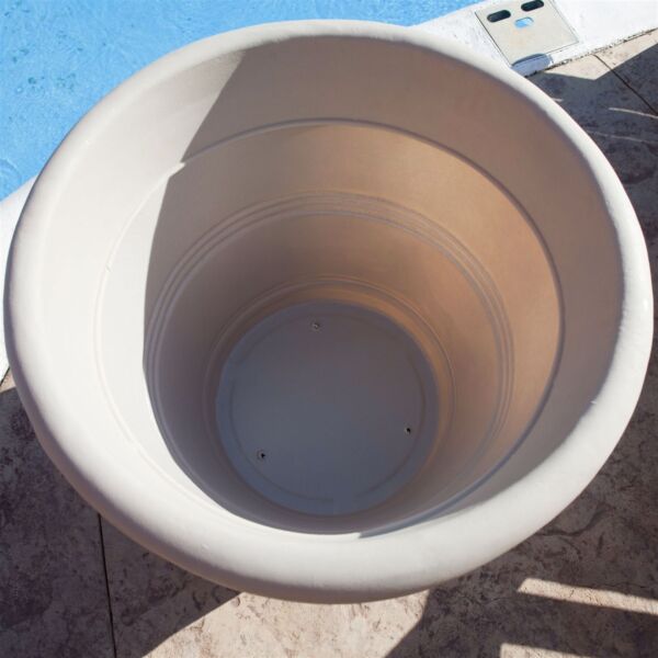 Round 26-inch Outdoor Patio Planter for Small Tree in Weathered Concrete Finish - Image 3